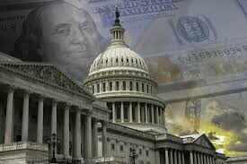 पुनर्गठन के बाद बने नए समीकरण, चौपालों पर गूंज रही सियासी बातें