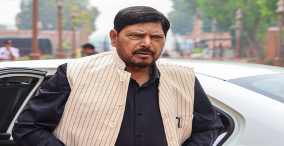 पालम अग्निकांड की जांच होनी चाहिए, मृतकों को सरकार करे मदद: रामदास आठवले