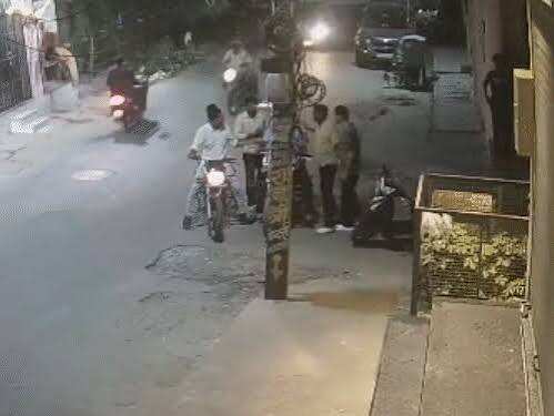 जयपुर के शास्त्री नगर में बच्चों के विवाद ने लिया बड़ा रूप, फुटेज में देंखे दो पक्षों में मारपीट; चार लोग हिरासत में