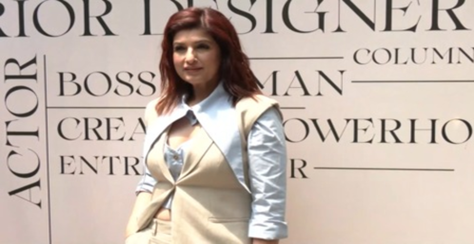 ट्विंकल खन्ना ने एनआईएफ ग्लोबल प्लैटिनम सेंटर का किया दौरा, छात्रों के साथ की प्रेरणादायक बातचीत