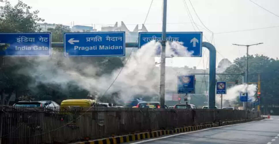 एनसीआर में हवा ‘जहर’ बनी: दिल्ली–नोएडा–गाजियाबाद में एक्यूआई 400 के पार, अस्पतालों में बढ़े मरीज