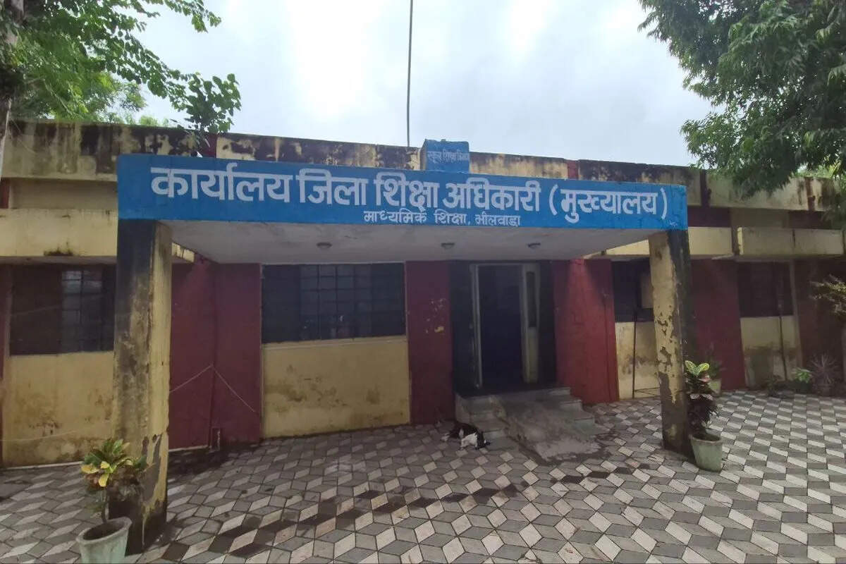 भीलवाड़ा में शिक्षकों की ड्यूटी पर विवाद, 76 शारीरिक शिक्षकों को खेल आयोजन में लगाया