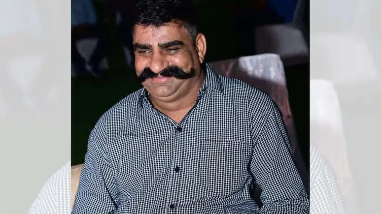 जयपुर स्पोर्ट्स एकेडमी के स्विमिंग पूल में व्यापारी की संदिग्ध मौत, परिजनों ने जताई हत्या की आशंका