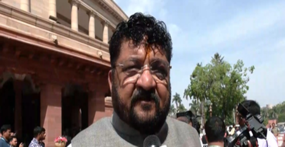 एलपीजी को लेकर विपक्ष के रवैये पर भड़के भाजपा नेता, 'विपक्ष जनता को गुमराह कर कहा'