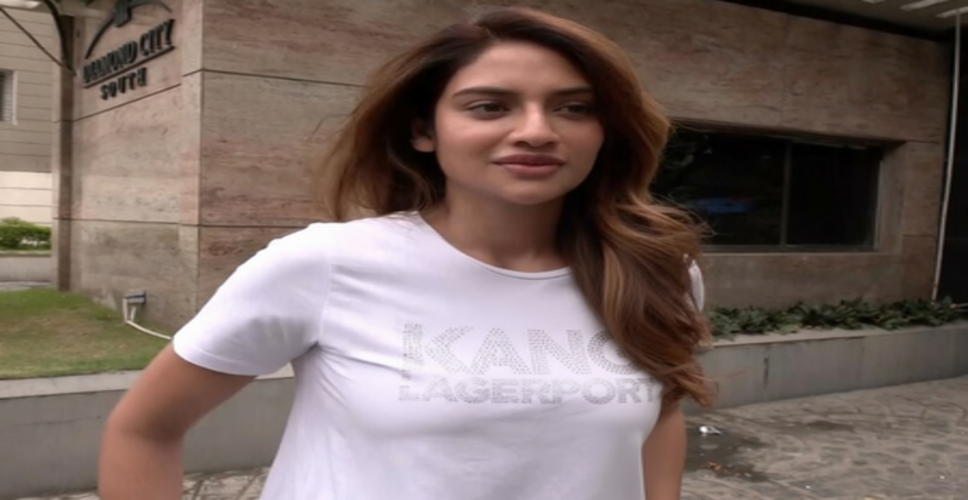 बंगाल चुनाव: अभिनेत्री व पूर्व सांसद नुसरत ने डाला वोट, सभी से की मतदान की अपील