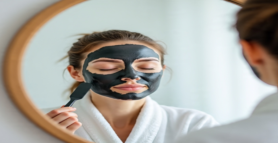 डीप क्लीनिंग से पिंपल्स तक, चारकोल से पाएं हर स्किन प्रॉब्लम का समाधान