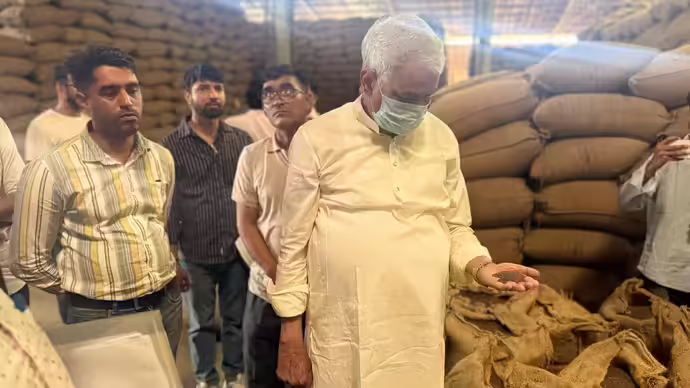 नकली बीज विवाद पर किरोड़ीलाल मीणा का बड़ा बयान, वीडियो में बोले– “साजिश रची जा रही है”