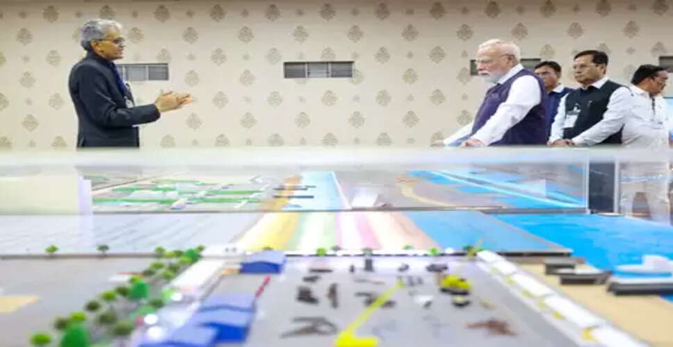 हुगली कोचीन शिपयार्ड ने 80 यात्रियों वाला एक लग्जरी रिवर क्रूज जहाज बनाने का कॉन्ट्रैक्ट साइन किया :सर्बानंद सोनोवाल