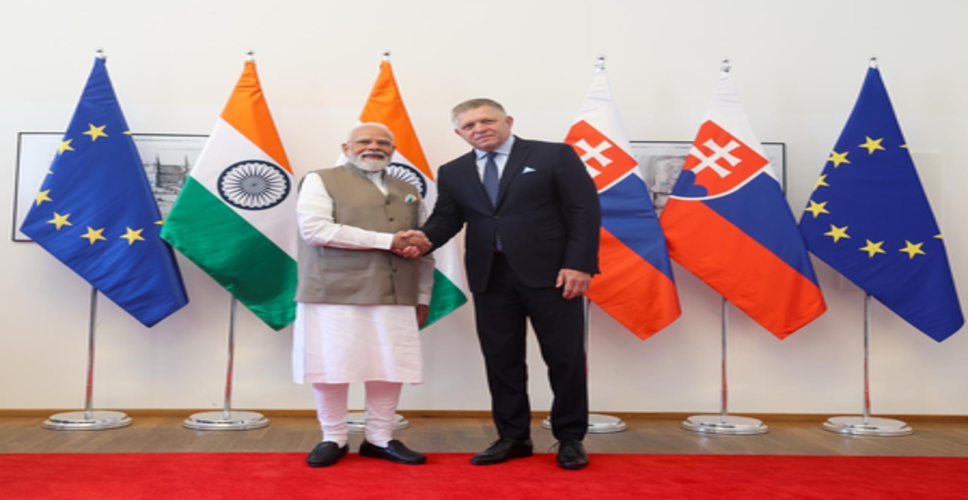 स्लोवाकिया के प्रधानमंत्री ने पीएम मोदी को 'असाधारण उपलब्धि' की दी बधाई, बोले&ndash; 'ये राजनीतिक चमत्कार'