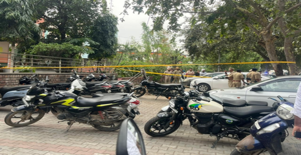 चंडीगढ़ में भाजपा कार्यालय के बाहर हुए विस्फोट में क्रूड मटेरियल की मौजूदगी का संदेह : पुलिस