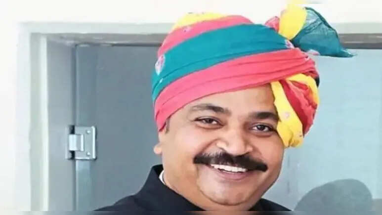 राजस्थान विधानसभा में नेता प्रतिपक्ष टीकाराम जूली ने स्पीकर पर लगाए गंभीर आरोप, विपक्ष की आवाज दबाने का दावा