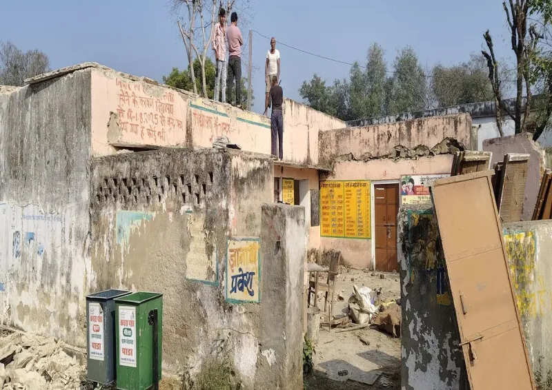 जर्जर विद्यालय भवन से मिलेगी राहत, साहिबाबाद के राजकीय प्राथमिक स्कूल के नए भवन निर्माण को मिली हरी झंडी