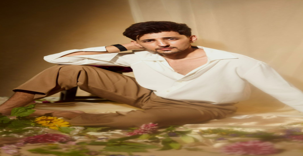 दर्शन रावल का रोमांटिक गाना &lsquo;साथिया&rsquo; रिलीज, सिंगर बोले- यह एक खूबसूरत अहसास