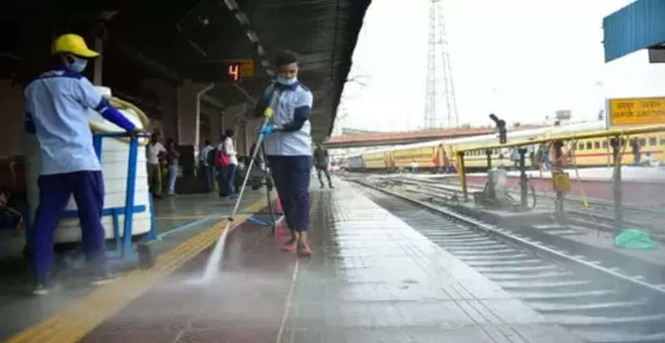 Dausa  मंडल रेल प्रबंधक ने मंडावर स्टेशन का किया निरीक्षण, सुविधाओं का लिया जायजा 