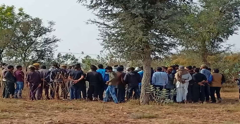 Rajasthan Breaking News: टोंक जिले के देवली उपखंड क्षेत्र में नर कंकाल मिलने से फैली सनसनी, एफएसएल की टीम साक्ष्य जुटाने में लगी