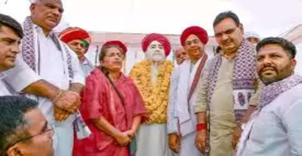 करौली में कर्नल किरोड़ी बैंसला की मूर्ति का हुआ अनावरण, गृह राज्य मंत्री ने समाज के विकास पर दिया जोर