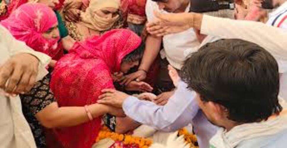 बेटे के नामकरण से पहले घर पहुंचा तिरंगे में लिपटा पार्थिव शरीर, सड़क हादसे में सेना के जवान की मौत
