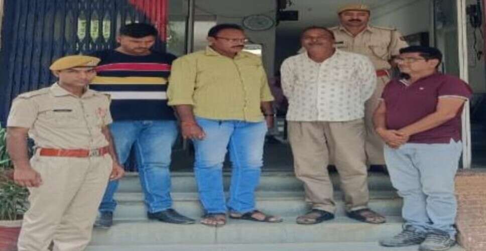 टोंक में जुआ अड्डे पर पुलिस की छापेमारी, चार गिरफ्तार, 25 हजार रुपये जब्त