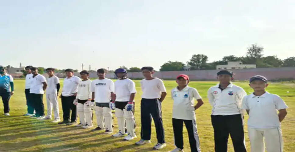 बीकानेर में तहसील स्तरीय क्रिकेट प्रतियोगिता का रोमांच, 17 और 19 वर्ष आयु वर्ग में खेले गए 10 मुकाबले