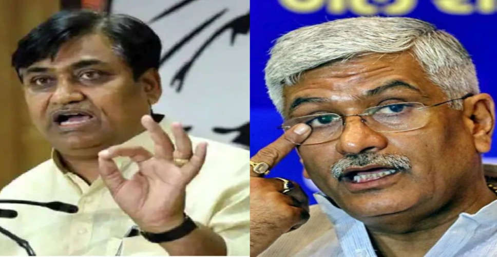 Rajasthan Politics: पीसीसी चीफ डोटासरा ने शेखावत पर कसा तंज, कहा,-चापलूसी करनी है तो, मोदी को श्रीकृष्ण का देते दर्जा