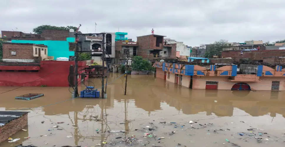 Floods in Rajasthan: कोटा जिले में बाढ़ से बिगड़े हालात, हजारो मकान हुए जलमग्न और कई गांव बने टापू