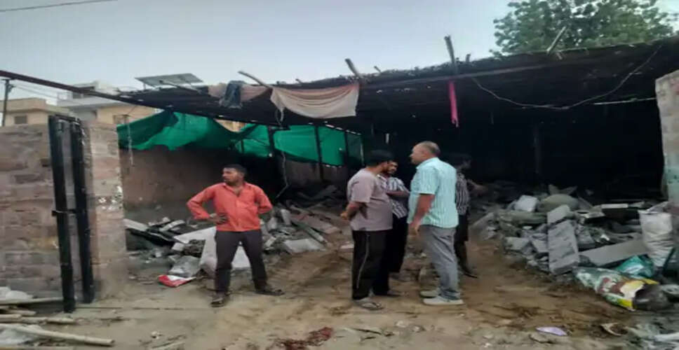 जोधपुर में रंगाई-छपाई की 3 अवैध फैक्ट्रियां पकड़ी गईं, नालों के जरिए जोजरी नदी में छोड़ रहे थे दूषित पानी