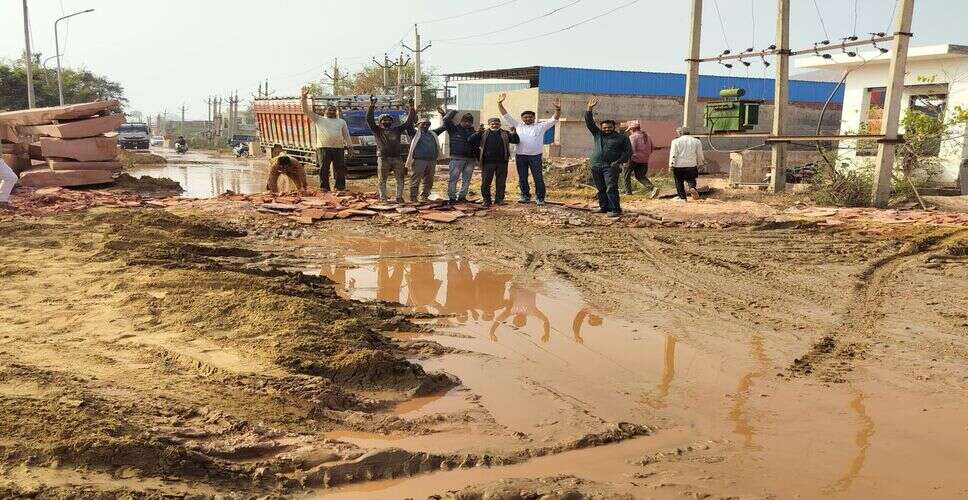 सीकर में खेत की खुदाई के दौरान बम जैसी संदिग्ध वस्तु मिलने से हड़कंप, पुलिस ने क्षेत्र को कराया सील