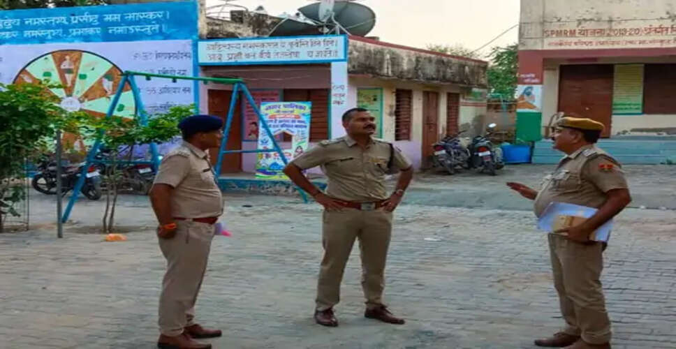 नौगांवा निकाय चुनाव: सुरक्षा में तैनात रहेंगे 200 जवान, मतदान केंद्रों पर तैयारियों का लिया जायजा