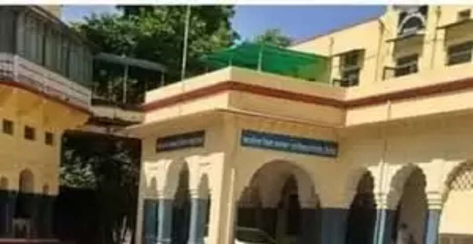 मौसम विभाग की चेतावनी के बाद सभी स्कूलों में छुट्टी, कलेक्टर ने आदेश जारी