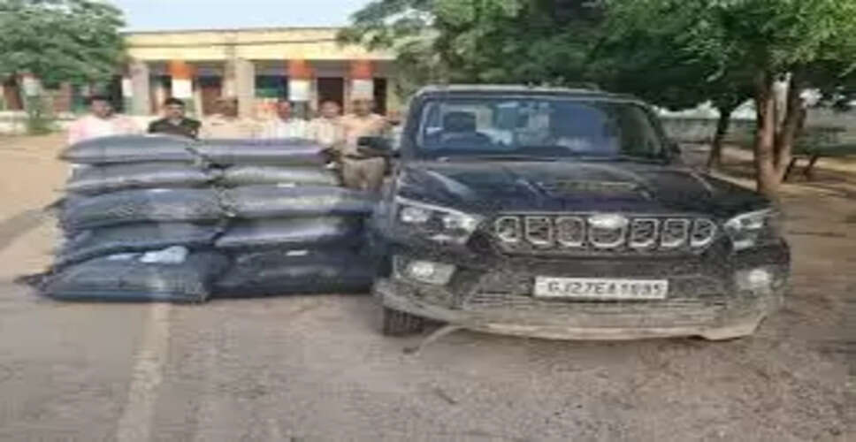 कांटों लगी स्टॉपर स्टिक देख तस्कर हुए दंग, पुलिस ने पत्थर फेंककर स्कॉर्पियो रोकी, आरोपी फरार