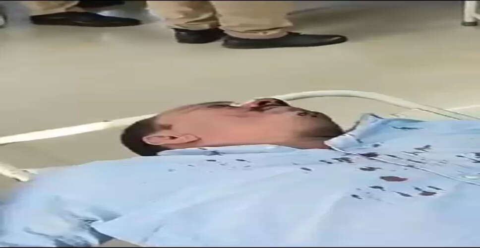 Jhunjhunu&nbsp;छऊ में दो पक्षों में झगड़ा, गाड़ी चढ़ाने का आरोप