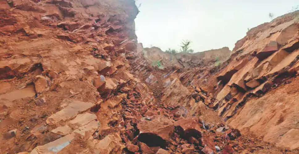 अवैध खनन में दर्दनाक हादसा, पहाड़ ढहने से मजदूर की मौत, ऑपरेशन पृथ्वी पर सवाल