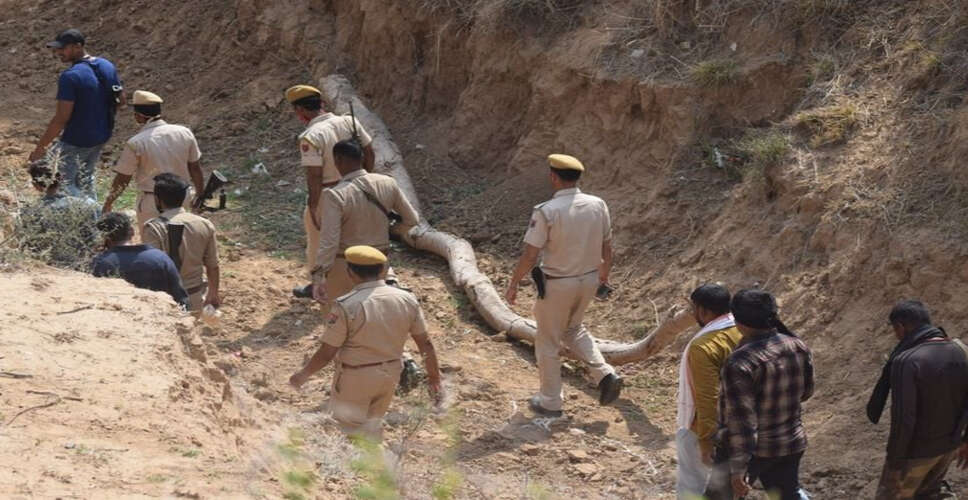 Rajasthan Breaking News:  धौलपुर में डकैत केशव गुर्जर के साथियों की तलाश जारी, मुठभेड़ के दौरान घायल केशव गुर्जर अस्पताल में भर्ती