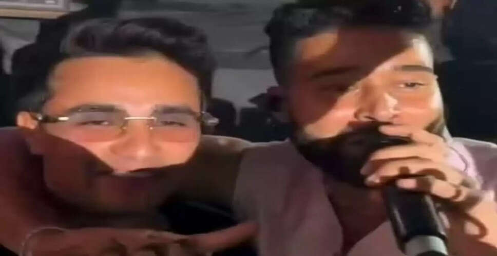 पंजाबी सिंगर एपी ढिल्लो के कॉन्सर्ट में पहुंचे क्रिकेटर अभिषेक शर्मा, जयपुर में &lsquo;वन ऑन वन इंडिया टूर&rsquo; का भव्य समापन