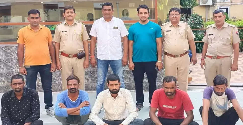 Sikar स्कूल-कॉलेज के बाहर छात्राओं से छेड़छाड़ करने वाले 5 मलचले पुलिस के हत्थे चढ़े 