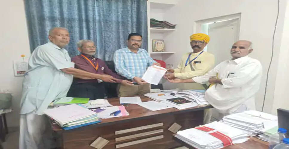 बाजरे की एमएसपी पर खरीद की मांग: किसान संघ ने सौंपा ज्ञापन, किसानों को 800 रुपए प्रति क्विंटल का नुकसान