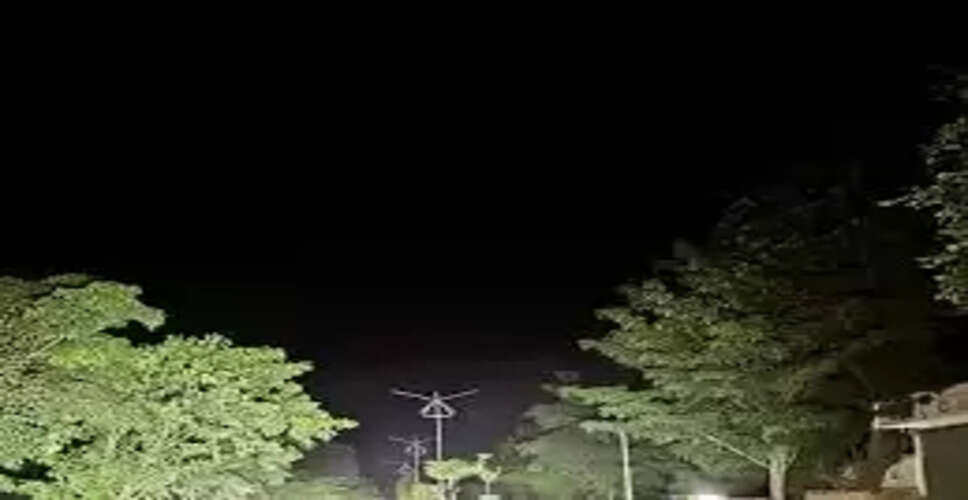 डूंगरपुर में बिलड़ी गांव सागवाड़ा मार्ग पर रोड लाइट बंद, लोगों और यात्रियों को हो रही परेशानी