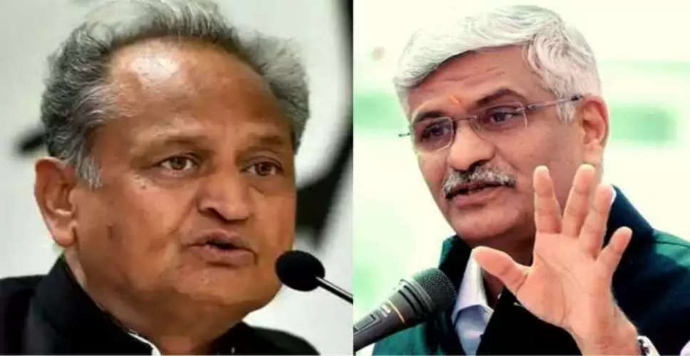 Rajasthan Politics News: सीएम गहलोत ने फिर गजेंद्र सिंह पर साधा निशाना, कहा-केन्द्रीय मंत्री शेखावत अगर दोषी नहीं है तो फिर वो जमानत के लिए कोर्ट क्यों गये?