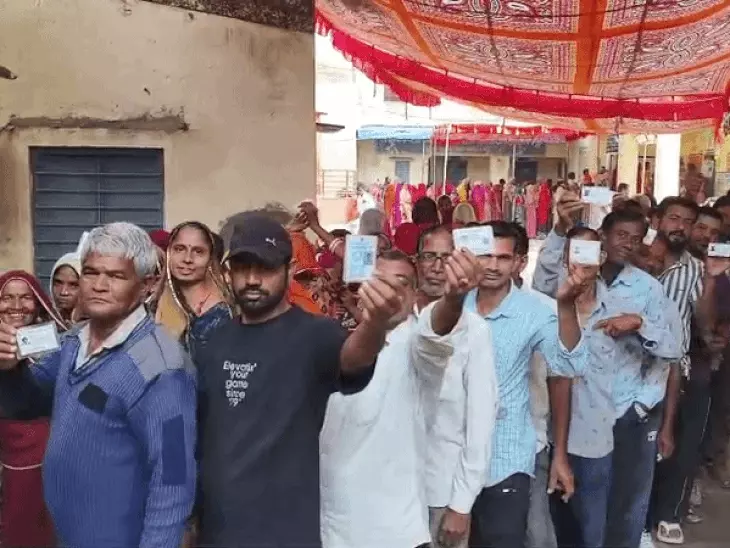 उदयपुर पंचायत चुनाव: पहले चरण में दोपहर 1 बजे तक 42.57% मतदान, नाई पंचायत समिति में सबसे ज्यादा वोटिंग