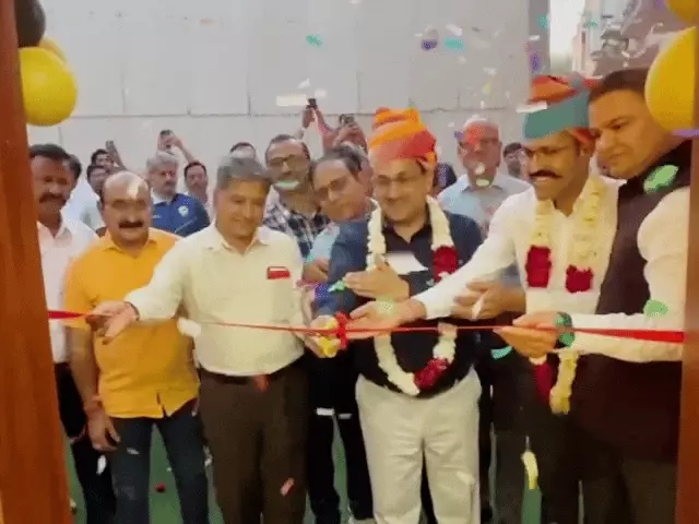 सीकर में 17 साल की नाबालिग लड़की लापता, परिवार ने युवकसीकर में 17 साल की नाबालिग लड़की लापता, परिवार ने युवक के खिलाफ मामला दर्ज कराया के खिलाफ मामला दर्ज कराया