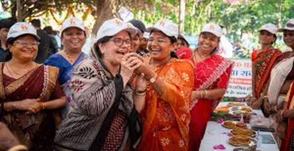 डूंगरपुर में भाजपा की &lsquo;नारी शक्ति वंदन&rsquo; वाहन रैली, महिला सशक्तिकरण का दिया संदेश