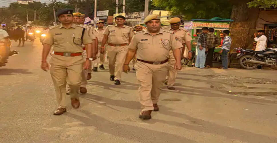 नदबई निकाय चुनाव को लेकर पुलिस अलर्ट: बाजारों और संवेदनशील इलाकों में फ्लैग मार्च, सुरक्षा व्यवस्था बढ़ाई