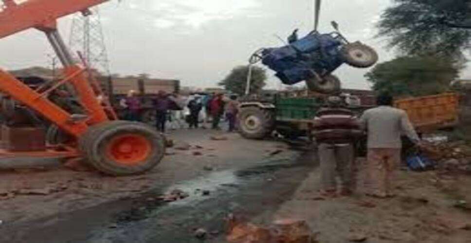 अलवर के खेड़ली में दर्दनाक सड़क हादसा, ट्रैक्टर की टक्कर से एक युवक की मौत, दूसरा गंभीर घायल