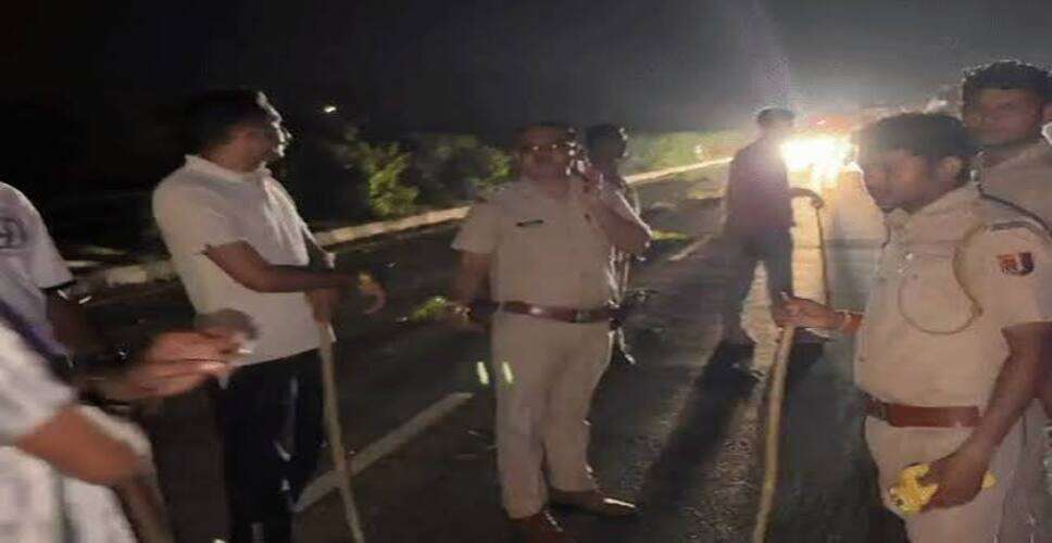 उदयपुर-अहमदाबाद नेशनल हाईवे पर दर्दनाक हादसा, खड़े ट्रक में घुसी बाइक; युवक की मौत, महिला घायल