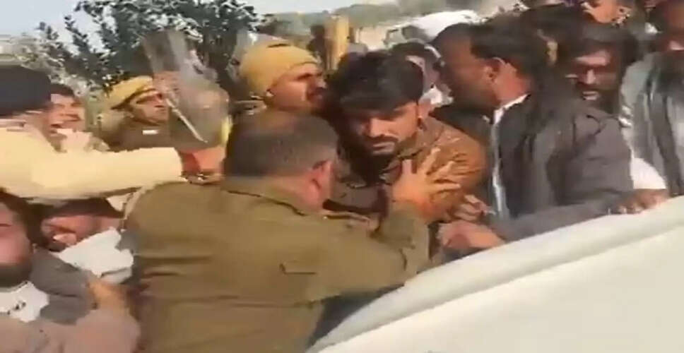 नागौर: ग्रामीण और किसानों का प्रदर्शन उग्र, पुलिस ने रोका तो करने लगे धक्का-मुक्की