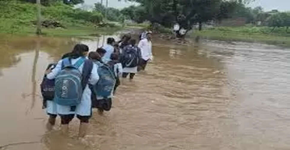 बरसात में पुलिया टूटने से रोधई और ग्वाई डांडा के ग्रामीणों का संपर्क टूटा, मुश्किलें बढ़ीं