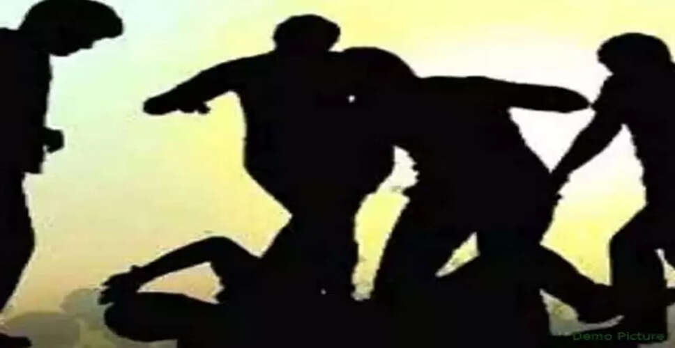 Ajmer में बाइक पर आए तीन लड़कों&nbsp;ने शराब ठेके पर सेल्समैन से कि मारपीट, नकद रूपये व शराब की बोतलें लेकर हुए फरार