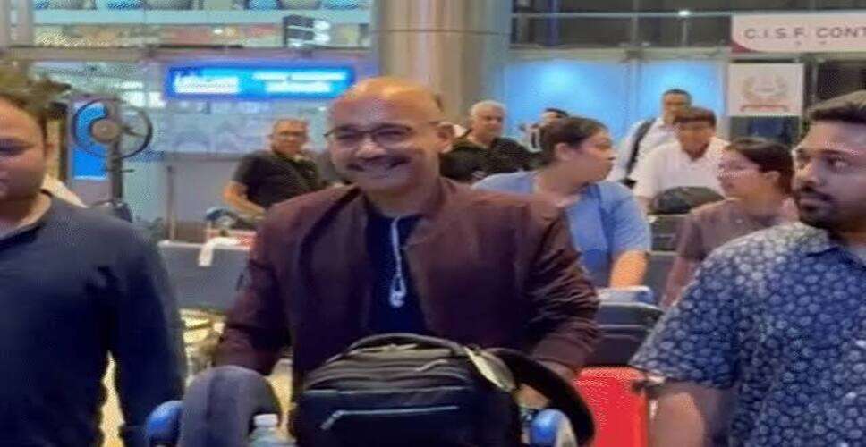 'बिग बॉस' की दमदार आवाज विजय विक्रम सिंह जयपुर पहुंचे, देर रात हुआ भव्य स्वागत