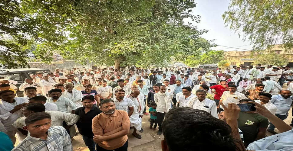 Karoli&nbsp;मंडरायल तहसील कार्यालय को नए भवन में शिफ्ट नहीं किया तो आंदोलन की चेतावनी