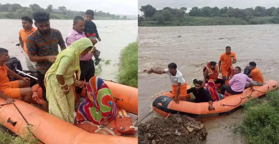 भारी बारिश से तबाही! झालावाड़ का एक गाँव डूबा तो दूसरा बना टापू, नजारा देख&nbsp;ग्रामीणों भी बोले - 'ऐसा नहीं देखा कभी....'